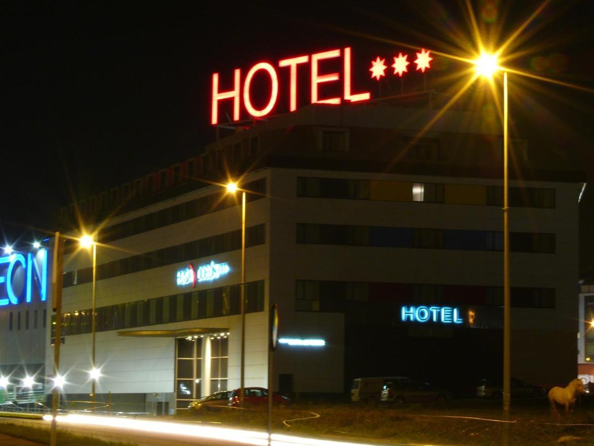 Hotel Spa Odeon Ferrol Extérieur photo